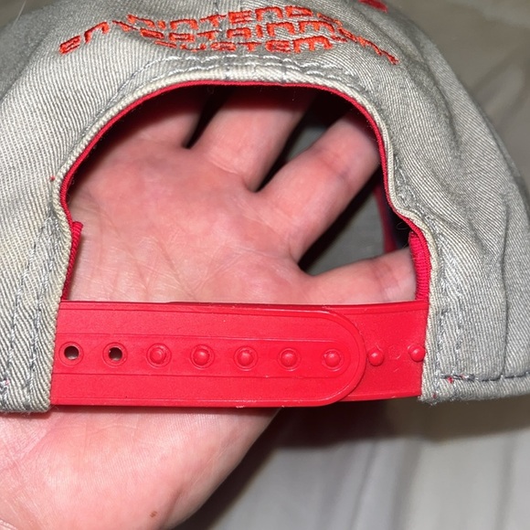 Nintendo Gray and Red NES Controller Cap one size fits most - Picture 5 of 8